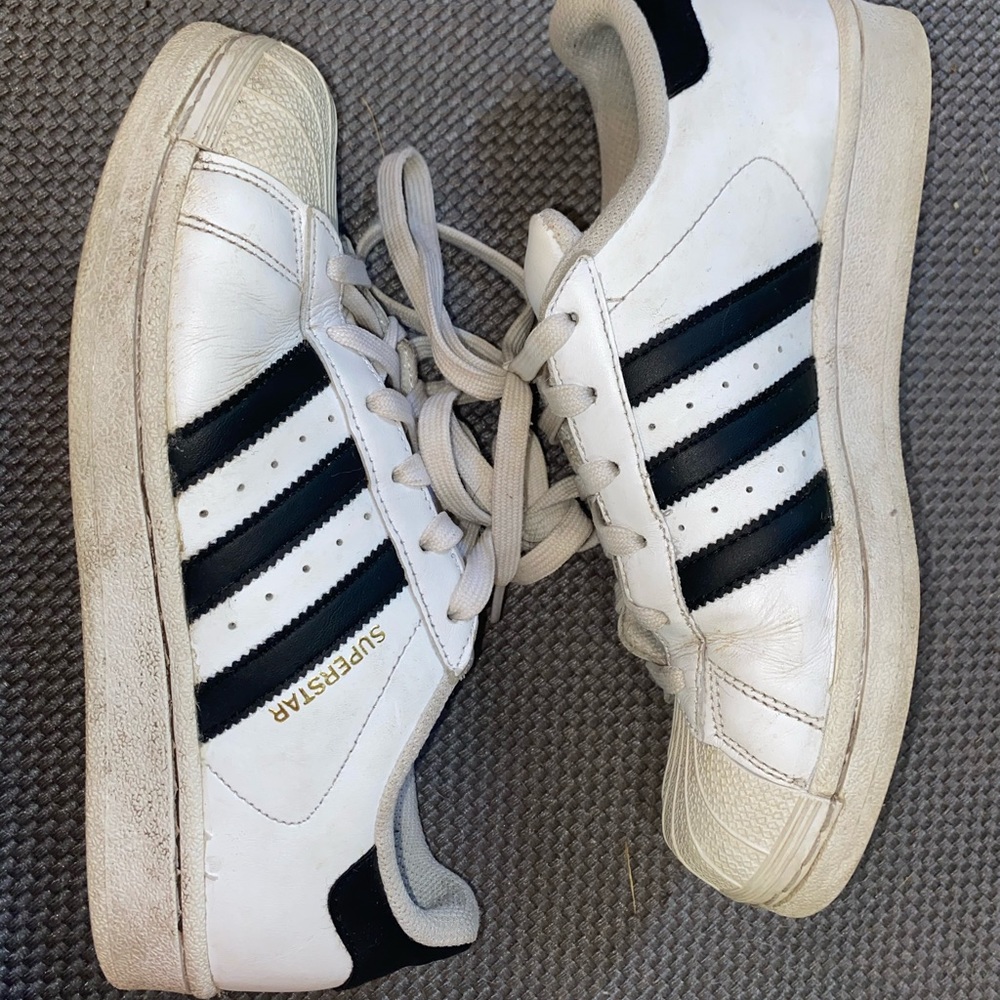 Adidas Superstars